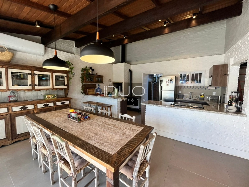 CASA EM XANGRI-LÁ: 18ª foto da galeria de imagens do imóvel