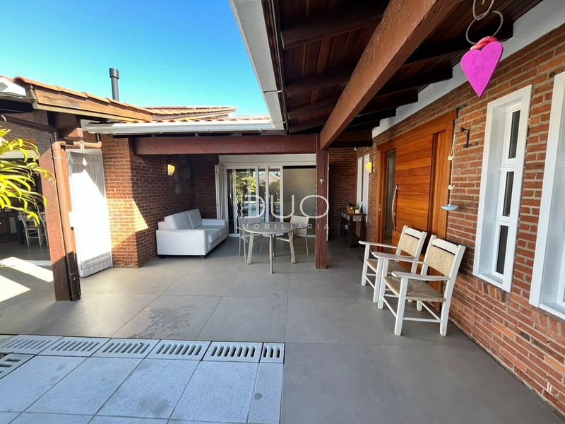 CASA EM XANGRI-LÁ: 23ª foto da galeria de imagens do imóvel