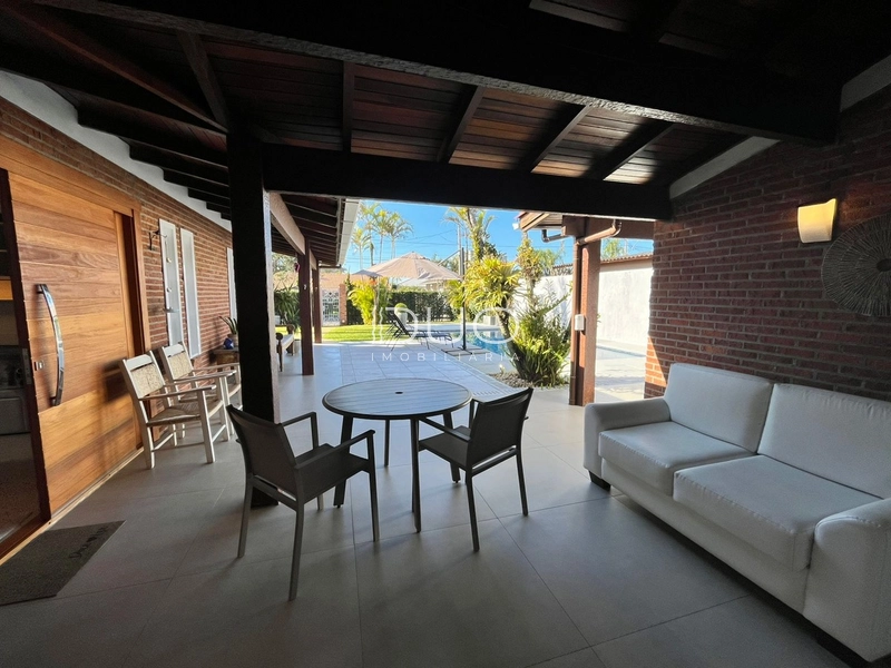 CASA EM XANGRI-LÁ: 14ª foto da galeria de imagens do imóvel