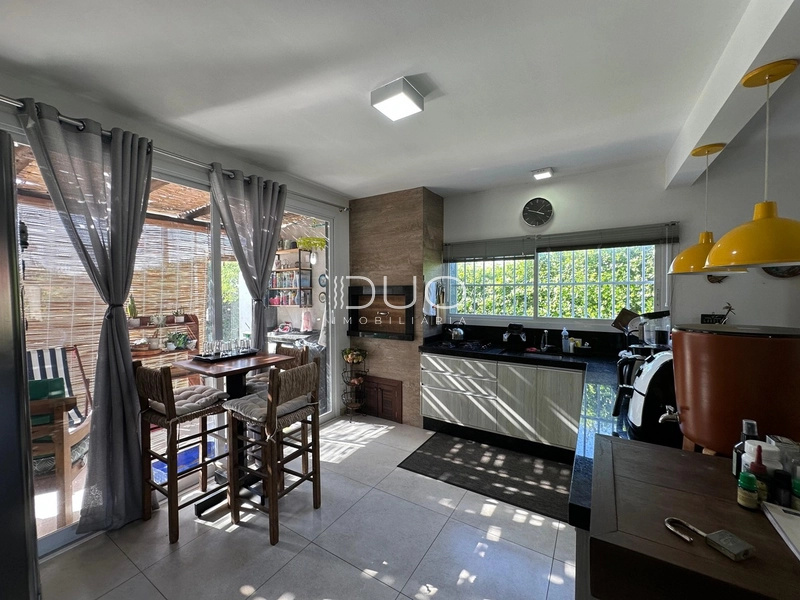 CASA EM XANGRI-LÁ: 20ª foto da galeria de imagens do imóvel