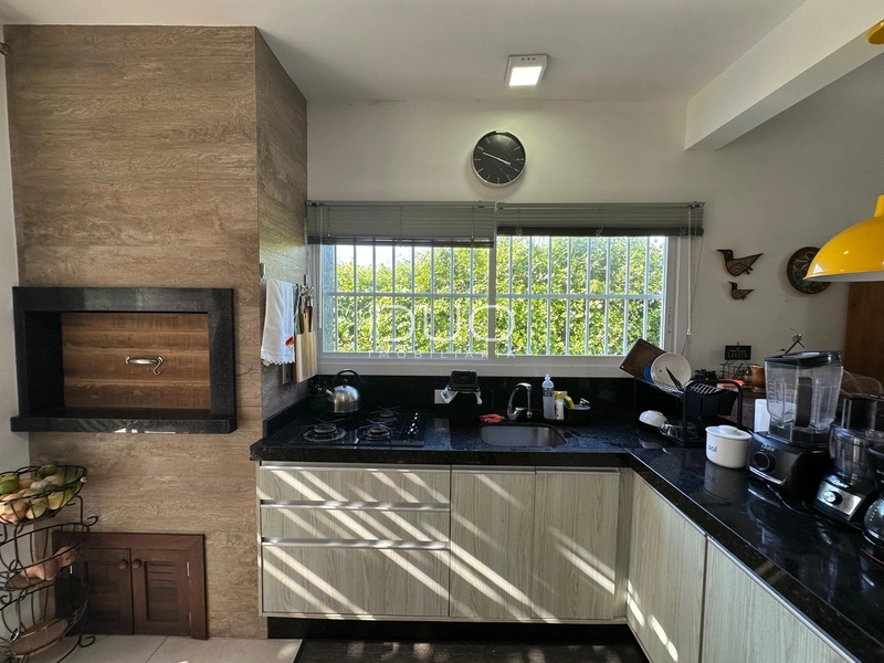 CASA EM XANGRI-LÁ: 22ª foto da galeria de imagens do imóvel