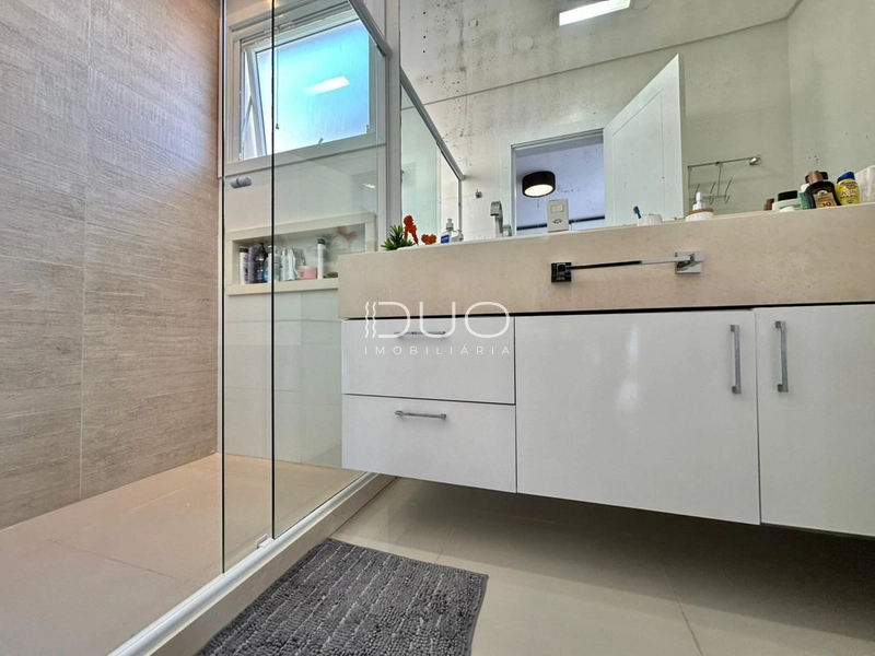 SOBRADO NO CONDOMÍNIO ENSEADA LAGOS EM XANGRI-LÁ: 40ª foto da galeria de imagens do imóvel