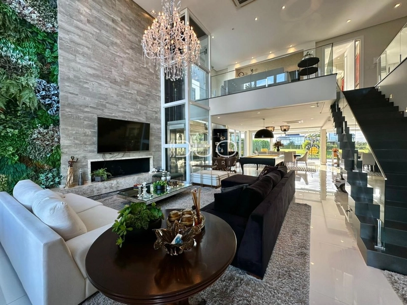 SOBRADO NO CONDOMÍNIO ENSEADA LAGOS EM XANGRI-LÁ: 3ª foto da galeria de imagens do imóvel