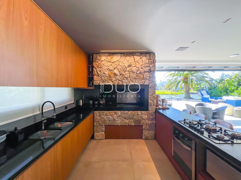 CASA COM 5 DORMITÓRIOS NO CONDOMÍNIO VILLAGIO DE ATLANTIDA: 9ª foto da galeria de imagens do imóvel