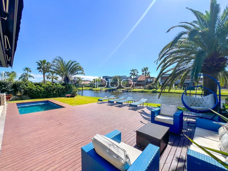 CASA COM 5 DORMITÓRIOS NO CONDOMÍNIO VILLAGIO DE ATLANTIDA: 13ª foto da galeria de imagens do imóvel