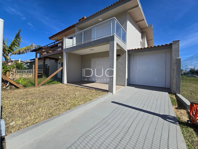 CASA NO BAIRRO ZONA NOVA EM CAPÃO DA CANOA