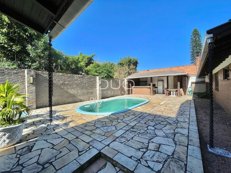 SOBRADO EM XANGRI-LÁ: 20ª foto da galeria de imagens do imóvel