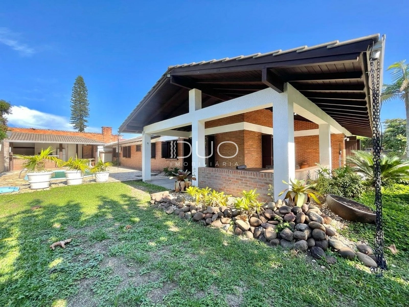 SOBRADO EM XANGRI-LÁ: 7ª foto da galeria de imagens do imóvel