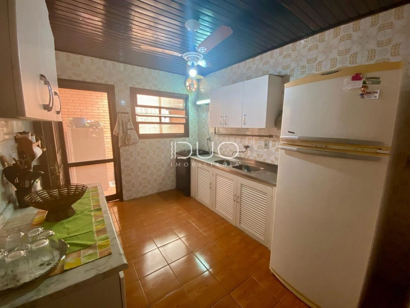 CASA EM ATLÂNTIDA, XANGRI-LÁ: 8ª foto da galeria de imagens do imóvel