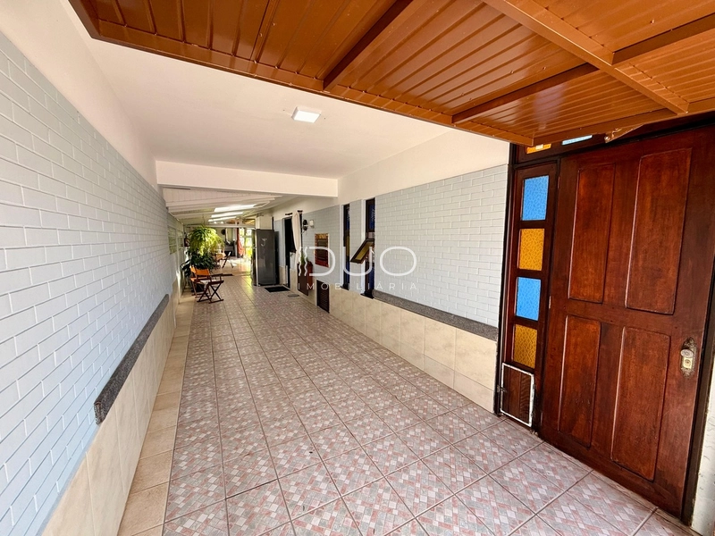 CASA EM XANGRI-LÁ: 9ª foto da galeria de imagens do imóvel