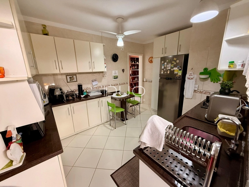 CASA EM XANGRI-LÁ: 7ª foto da galeria de imagens do imóvel