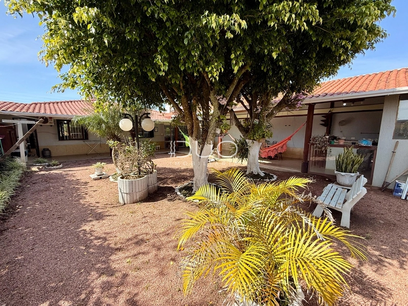 CASA EM XANGRI-LÁ: 16ª foto da galeria de imagens do imóvel