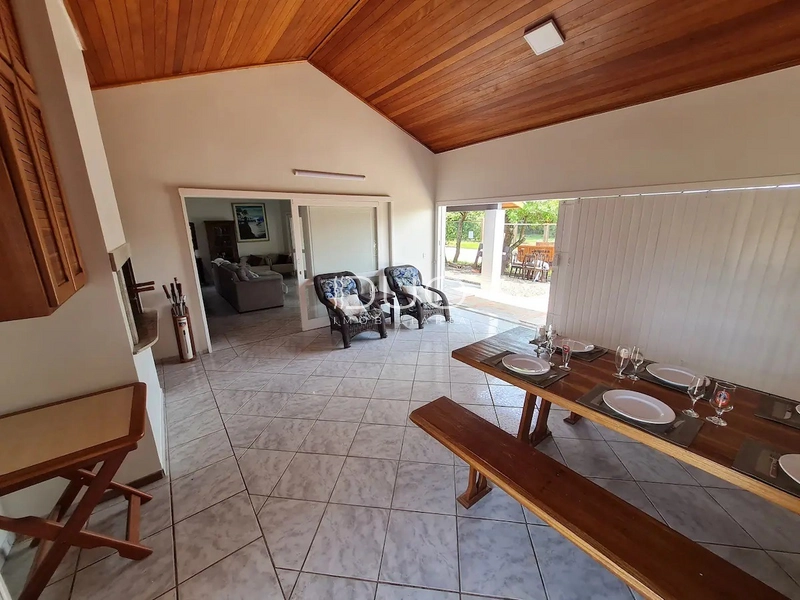 CASA COM 4 DORMITÓRIOS NO BAIRRO ATLÂNTIDA: 5ª foto da galeria de imagens do imóvel