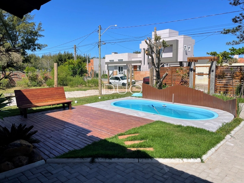 CASA COM 3 SUÍTES NO CENTRO DE XANGRI-LÁ: 4ª foto da galeria de imagens do imóvel