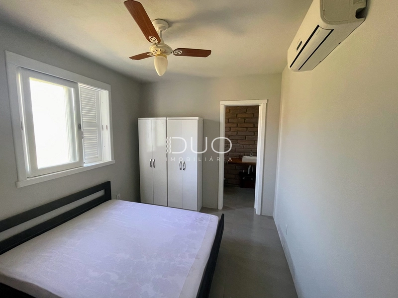 CASA COM 3 SUÍTES NO CENTRO DE XANGRI-LÁ: 13ª foto da galeria de imagens do imóvel