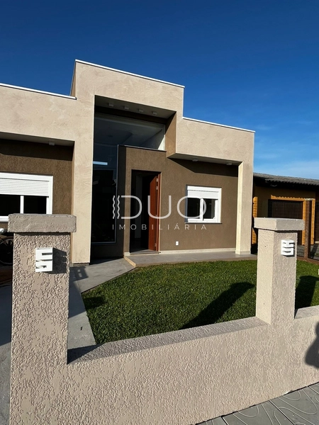 CASA EM XANGRI-LÁ: 5ª foto da galeria de imagens do imóvel