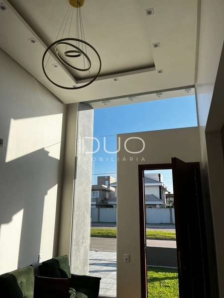 CASA EM XANGRI-LÁ: 10ª foto da galeria de imagens do imóvel