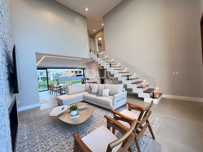 CASA NO CONDOMÍNIO SUNSET EM XANGRI-LÁ: 3ª foto da galeria de imagens do imóvel