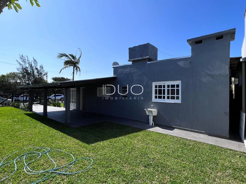 CASA 04 DORMITÓRIOS EM XANGRI-LÁ: 5ª foto da galeria de imagens do imóvel