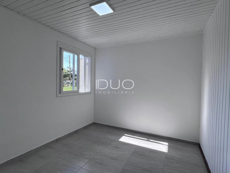 CASA 04 DORMITÓRIOS EM XANGRI-LÁ: 9ª foto da galeria de imagens do imóvel