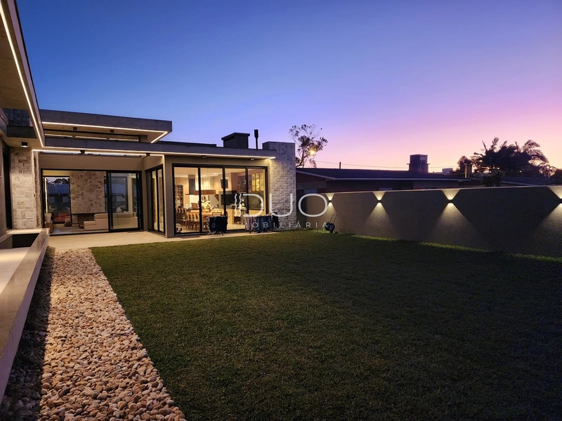 SOBRADO EM ATLÂNTIDA EM XANGRI-LÁ: 25ª foto da galeria de imagens do imóvel