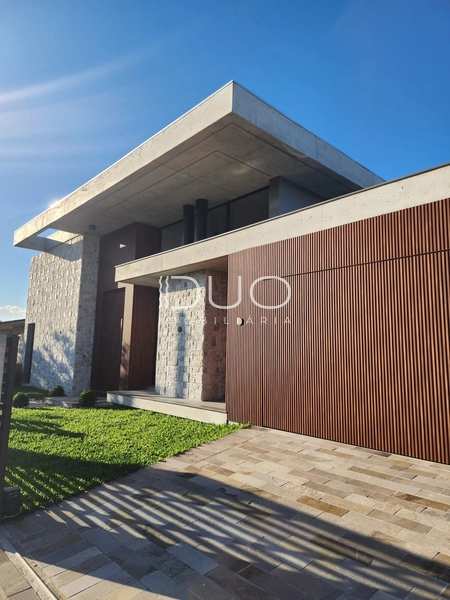 SOBRADO EM ATLÂNTIDA EM XANGRI-LÁ: 5ª foto da galeria de imagens do imóvel