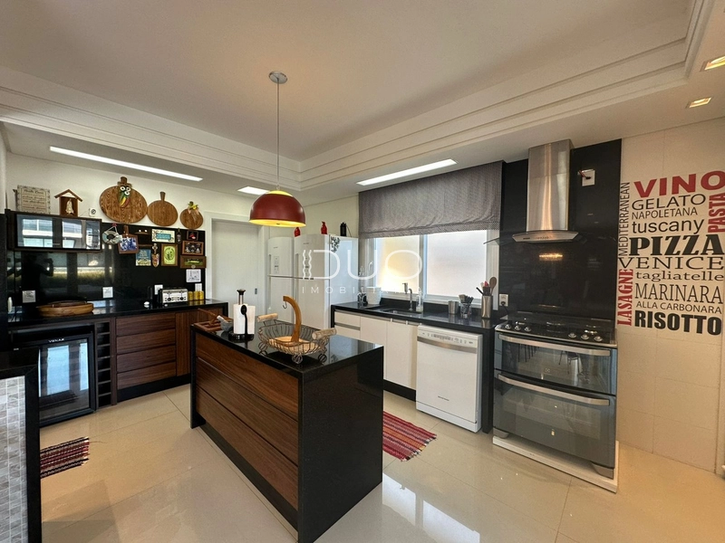 SOBRADO NO CONDOMÍNIO ENSEADA LAGOS EM XANGRI-LÁ: 11ª foto da galeria de imagens do imóvel