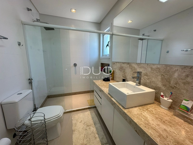 SOBRADO NO CONDOMÍNIO ENSEADA LAGOS EM XANGRI-LÁ: 31ª foto da galeria de imagens do imóvel