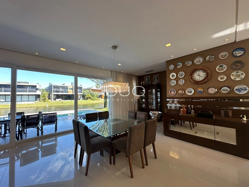 SOBRADO NO CONDOMÍNIO ENSEADA LAGOS EM XANGRI-LÁ: 8ª foto da galeria de imagens do imóvel