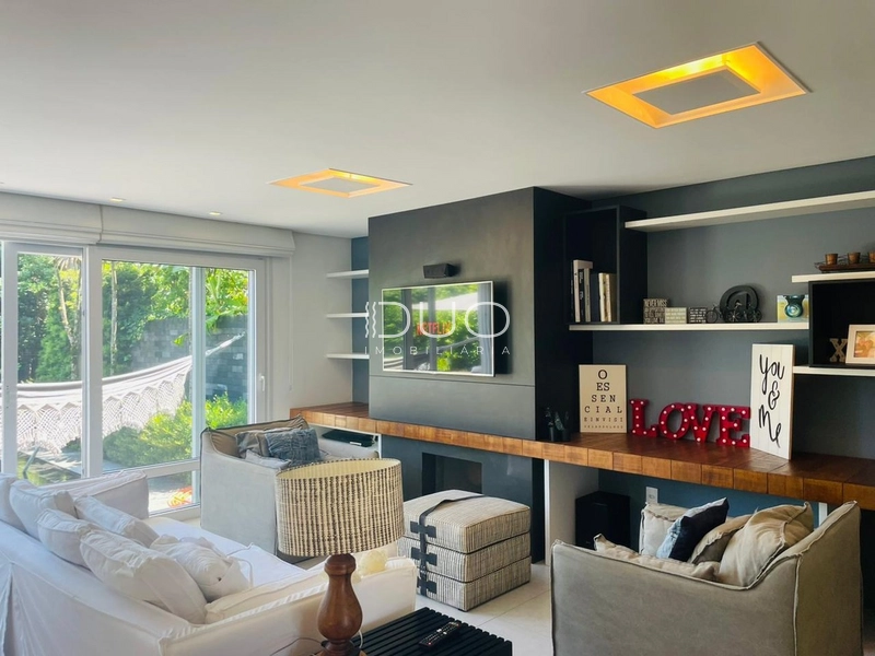 SOBRADO NO CONDOMÍNIO PATEO MARBELLA EM XANGRI-LÁ: 12ª foto da galeria de imagens do imóvel