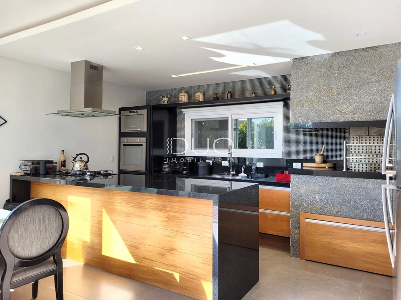 SOBRADO NO CONDOMÍNIO LA PLAGE EM XANGRI-LÁ: 8ª foto da galeria de imagens do imóvel