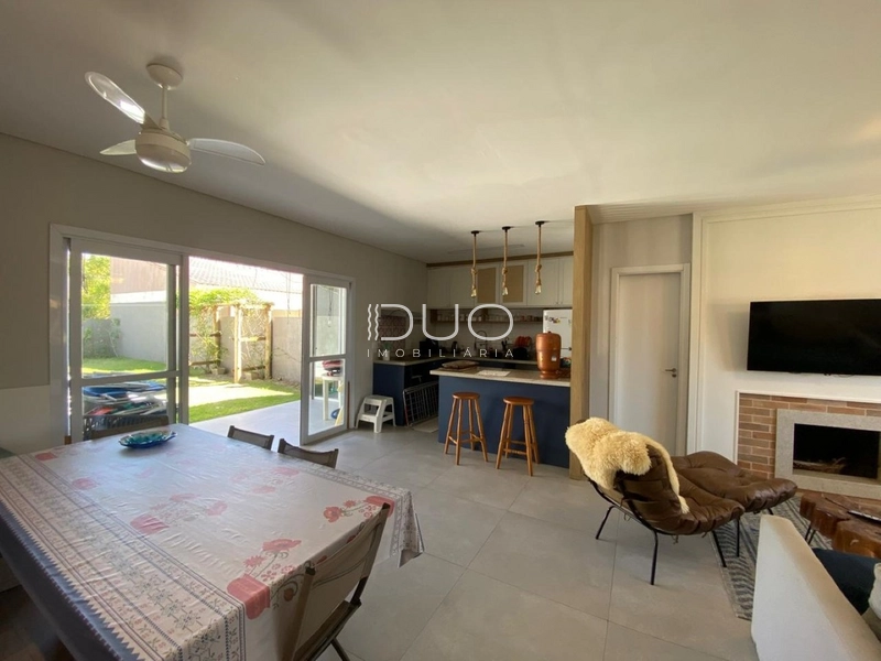 CASA EM XANGRI-LÁ: 9ª foto da galeria de imagens do imóvel