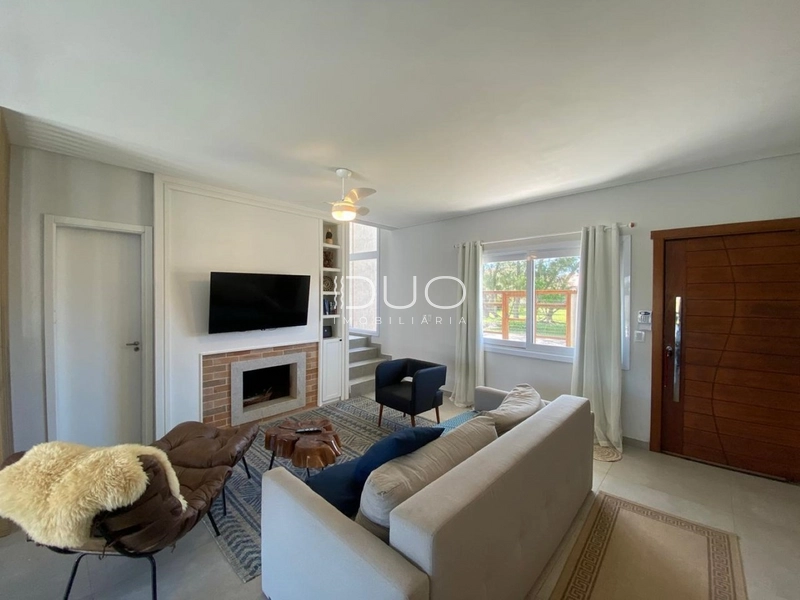 CASA EM XANGRI-LÁ: 6ª foto da galeria de imagens do imóvel