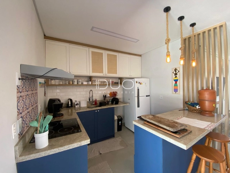 CASA EM XANGRI-LÁ: 10ª foto da galeria de imagens do imóvel