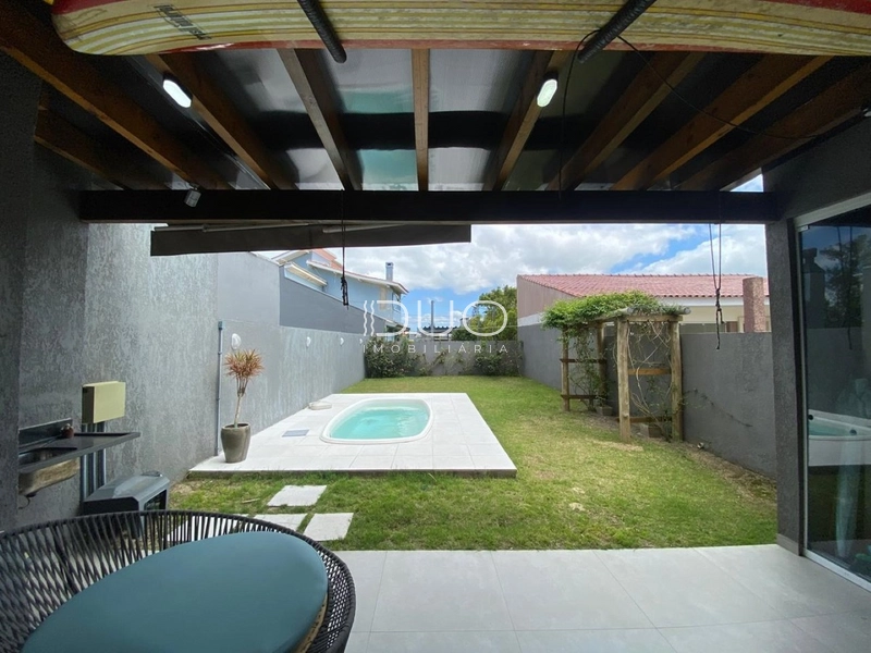 CASA EM XANGRI-LÁ: 14ª foto da galeria de imagens do imóvel