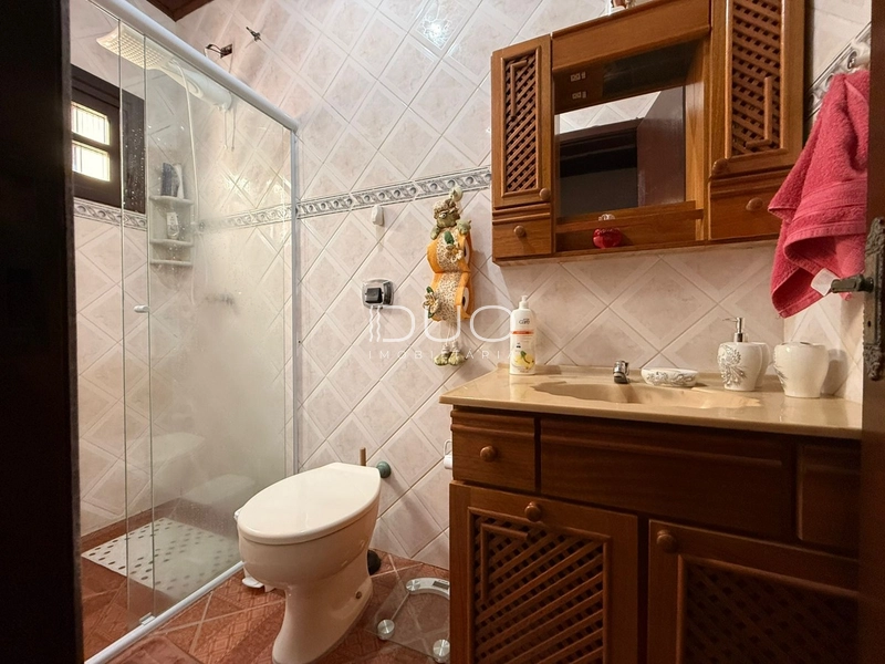 CASA EM XANGRI-LÁ: 17ª foto da galeria de imagens do imóvel