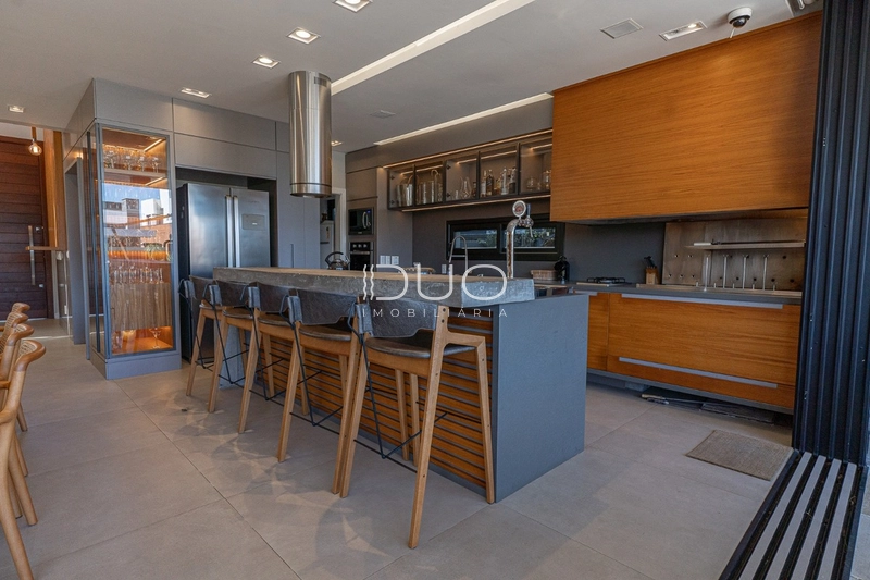 CASA COM 5 DORMITÓRIOS NO CONDOMÍNIO MALIBU: 8ª foto da galeria de imagens do imóvel