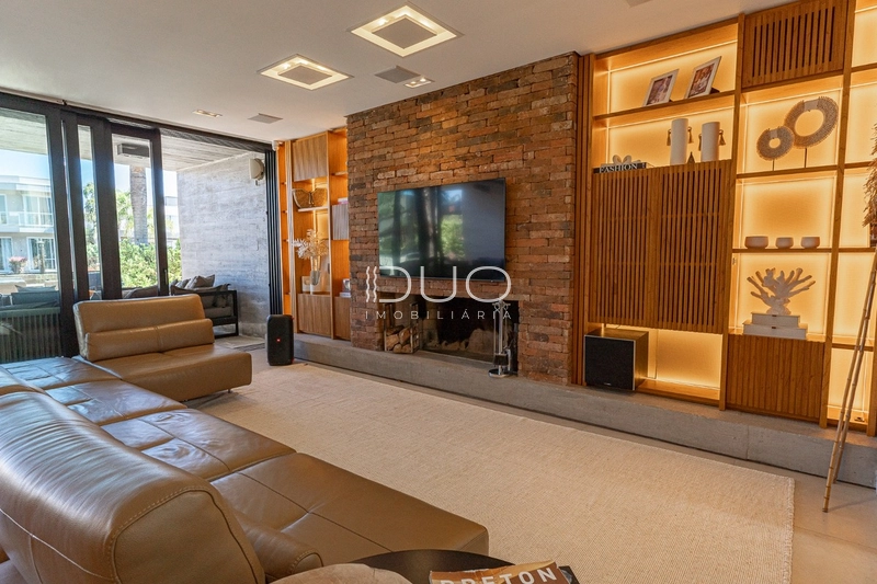 CASA COM 5 DORMITÓRIOS NO CONDOMÍNIO MALIBU: 12ª foto da galeria de imagens do imóvel