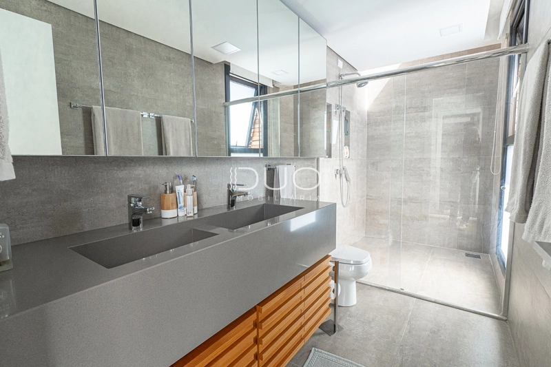 CASA COM 5 DORMITÓRIOS NO CONDOMÍNIO MALIBU: 26ª foto da galeria de imagens do imóvel