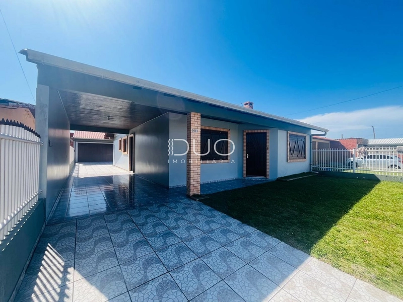 CASA COM 4 DORMITÓRIOS EM XANGRI-LÁ: 2ª foto da galeria de imagens do imóvel