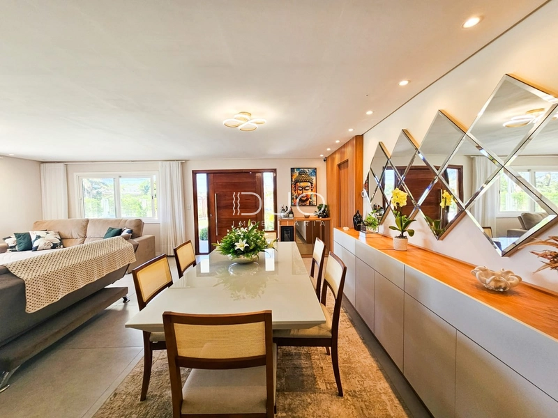 CASA EM XANGRI-LÁ: 4ª foto da galeria de imagens do imóvel