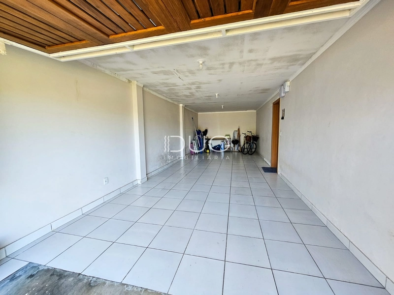 CASA EM XANGRI-LÁ: 12ª foto da galeria de imagens do imóvel