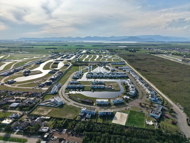 SOBRADO NO CONDOMÍNO PATEO MARBELLA EM XANGRI-LÁ: 28ª foto da galeria de imagens do imóvel