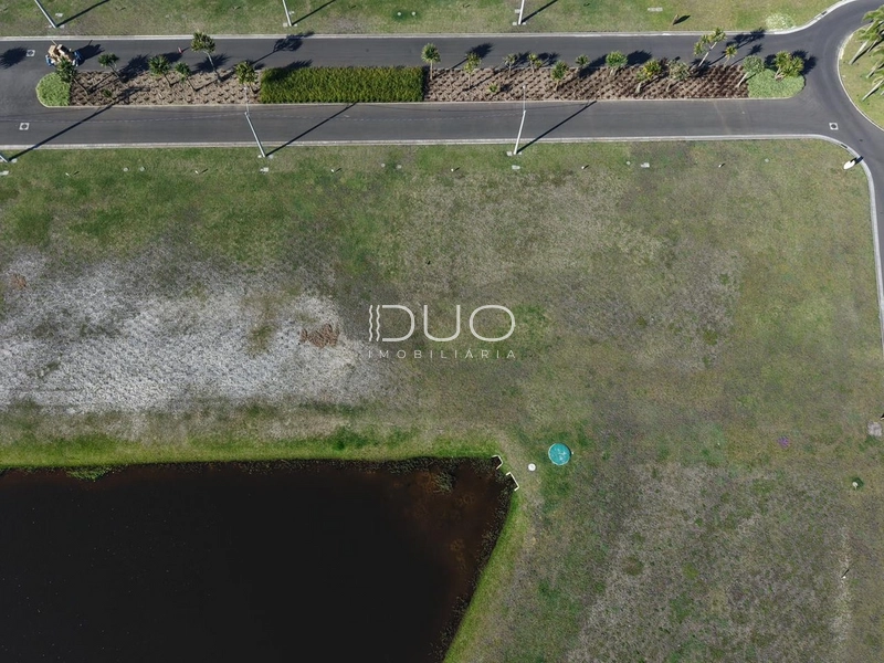 TERRENO NO CONDOMÍNIO LÓTUS EM XANGRI-LÁ: 3ª foto da galeria de imagens do imóvel