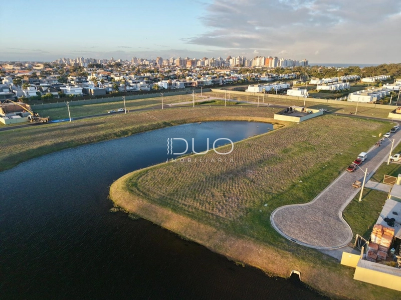 TERRENO NO CONDOMÍNIO LÓTUS EM XANGRI-LÁ: 2ª foto da galeria de imagens do imóvel