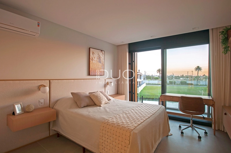 CASA COM 5 DORMITÓRIOS NO CONDOÍNIO SENSE: 17ª foto da galeria de imagens do imóvel