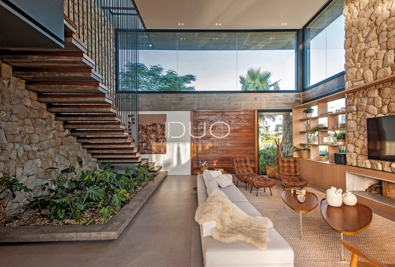 CASA COM 5 DORMITÓRIOS NO CONDOÍNIO SENSE: 10ª foto da galeria de imagens do imóvel