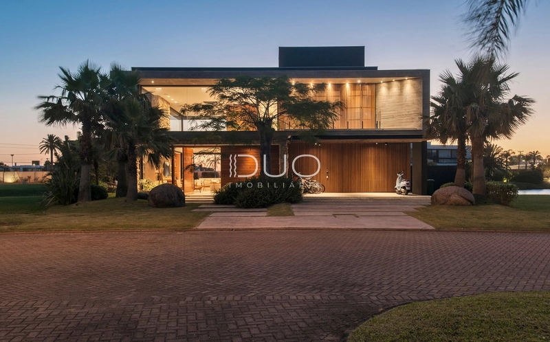 CASA COM 5 DORMITÓRIOS NO CONDOÍNIO SENSE: 27ª foto da galeria de imagens do imóvel