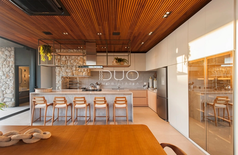 CASA COM 5 DORMITÓRIOS NO CONDOÍNIO SENSE: 5ª foto da galeria de imagens do imóvel