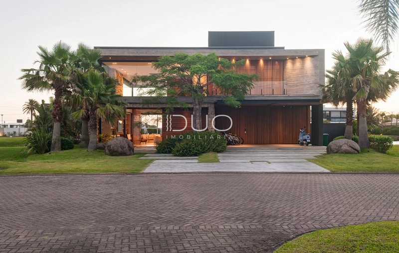 CASA COM 5 DORMITÓRIOS NO CONDOÍNIO SENSE: 26ª foto da galeria de imagens do imóvel